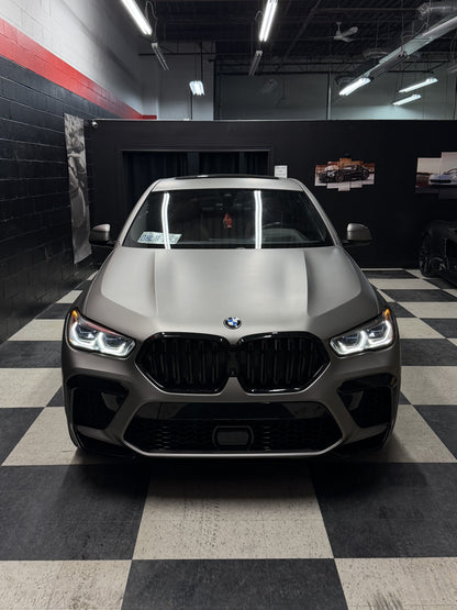 BMW X6 M50i