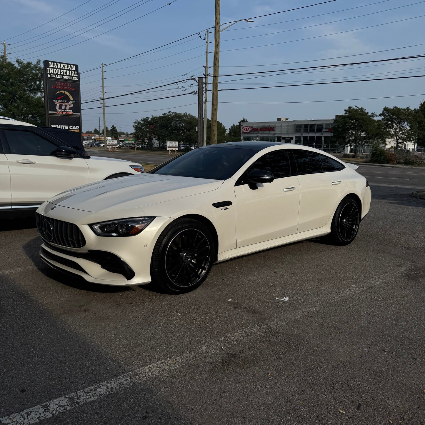 Mercedes GT53 AMG