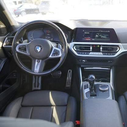 BMW 330i