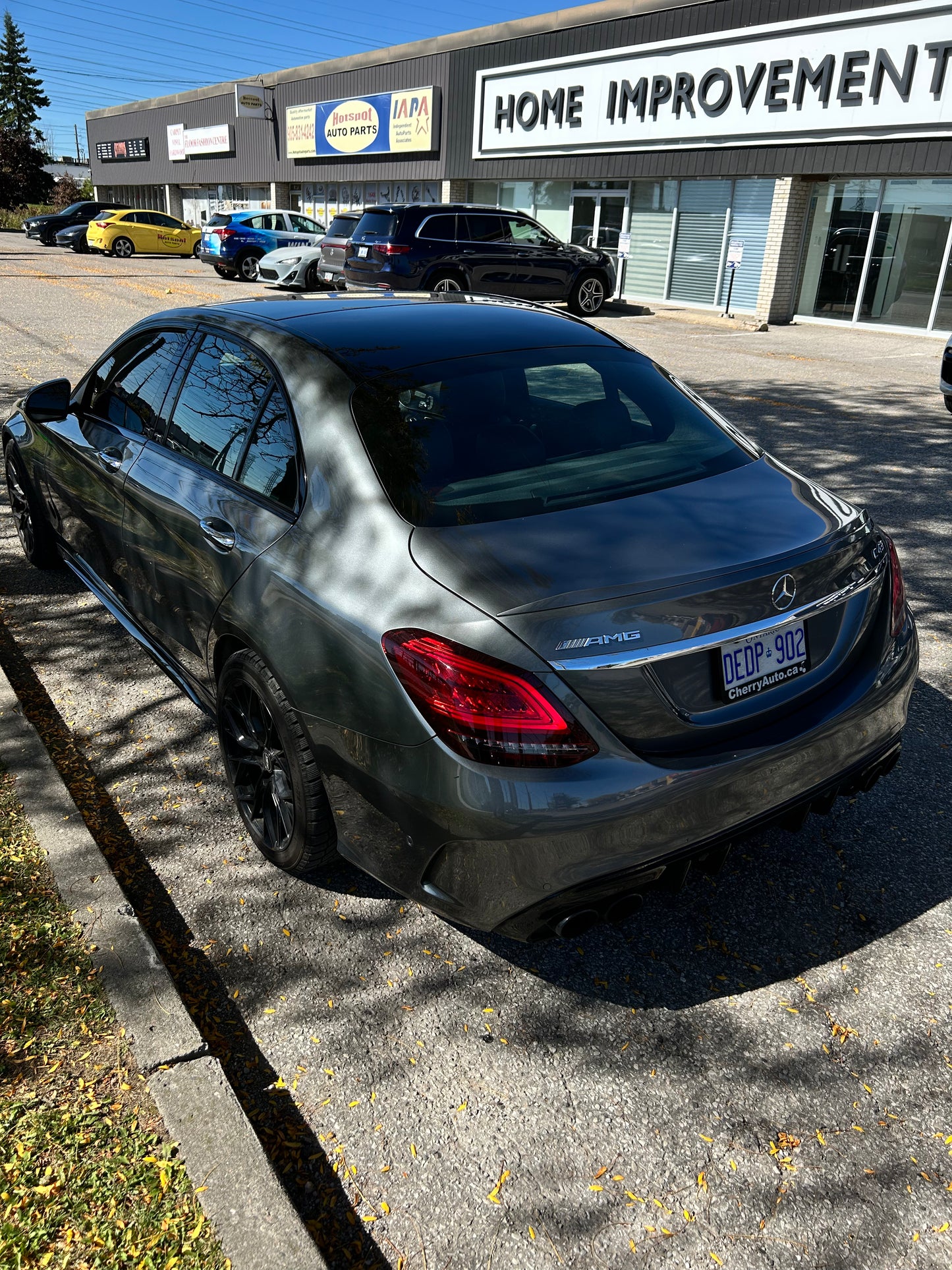 Mercedes C43 AMG (GREY)