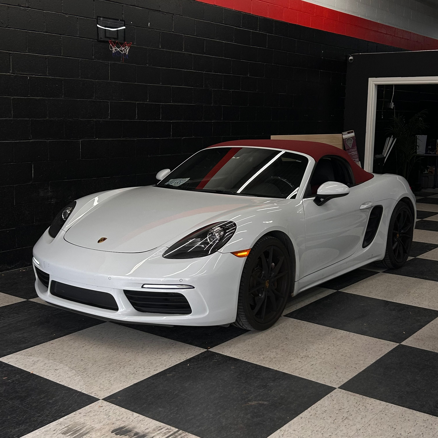 Porsche 718 Boxster